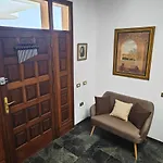 Gonzalez Sea Views 住宿加早餐酒店 4*