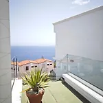 Gonzalez Sea Views 住宿加早餐酒店 4*