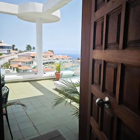 Villa Gonzalez Sea Views 4*