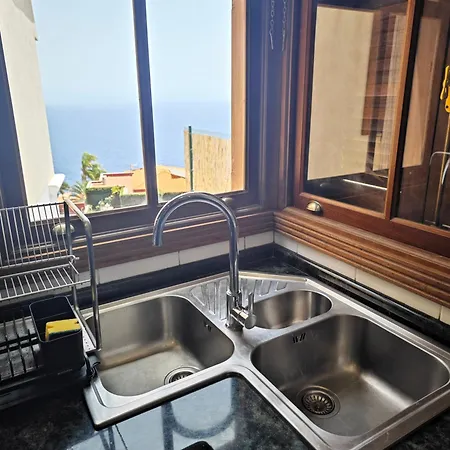 Villa Gonzalez Sea Views 4*