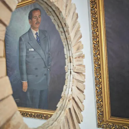 Gonzalez Sea Views 住宿加早餐酒店 4*