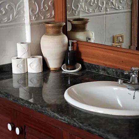 住宿加早餐酒店 Gonzalez Sea Views Radazul