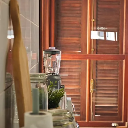 Gonzalez Sea Views Bed & Breakfast