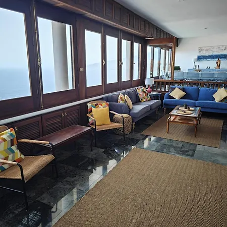 Gonzalez Sea Views Bed and breakfast Radazul