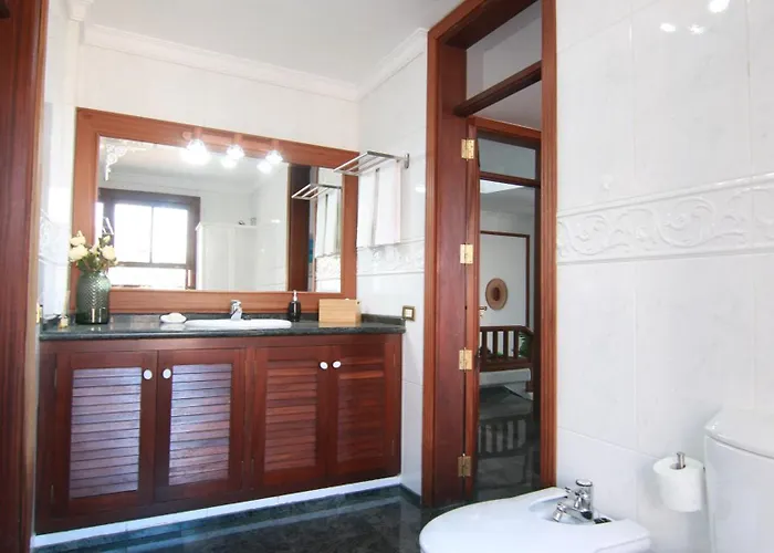 Gonzalez Sea Views Bed & Breakfast