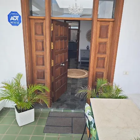 Alojamento de Acomodação e Pequeno-almoço Gonzalez Sea Views