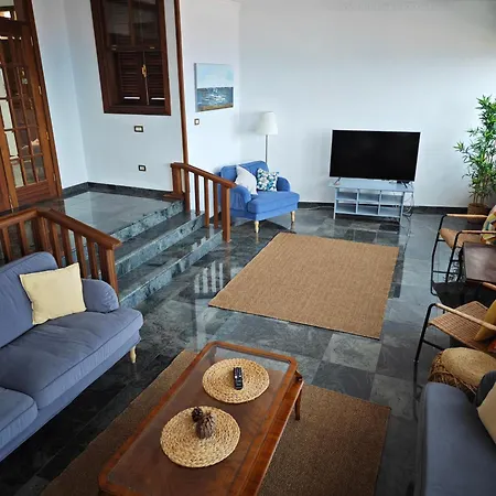 Bed & Breakfast Villa Gonzalez Sea Views