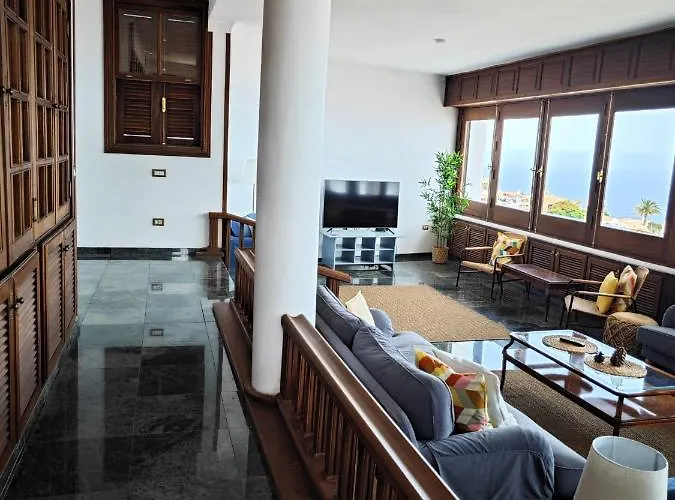 Bed and breakfast Gonzalez Sea Views 4*