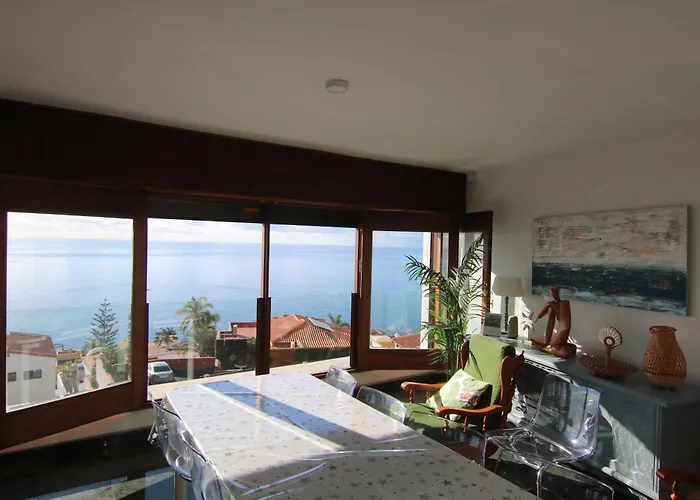 Gonzalez Sea Views Radazul