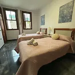 Gonzalez Sea Views Bed & Breakfast Radazul