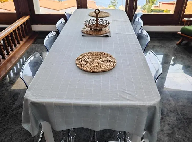 Gonzalez Sea Views 4*